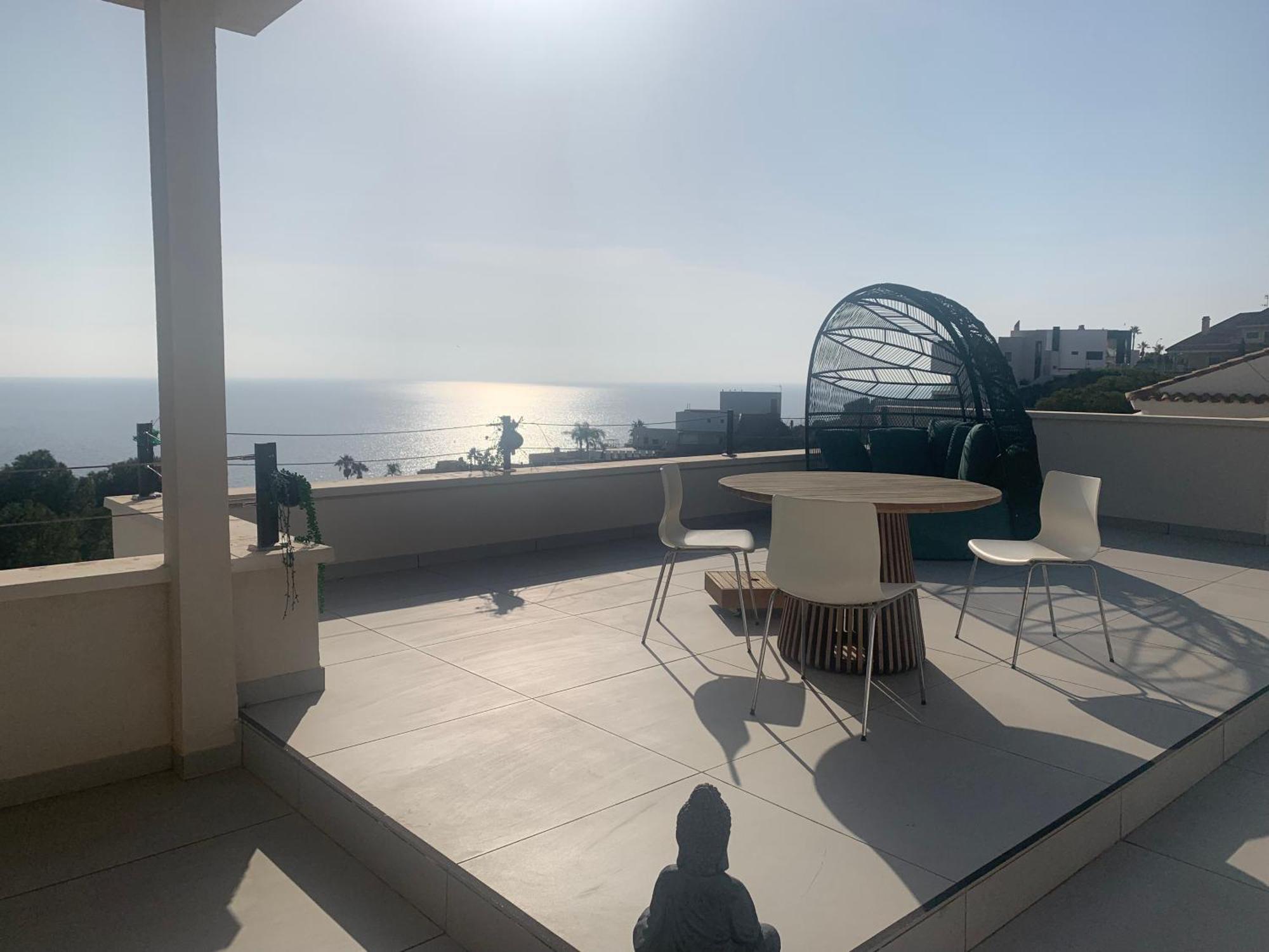 Apartament Rooftop With Beautiful Sea View